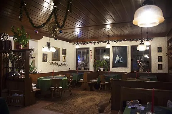 招待所 图赫尔斯图本潘森酒店 波滕施泰因